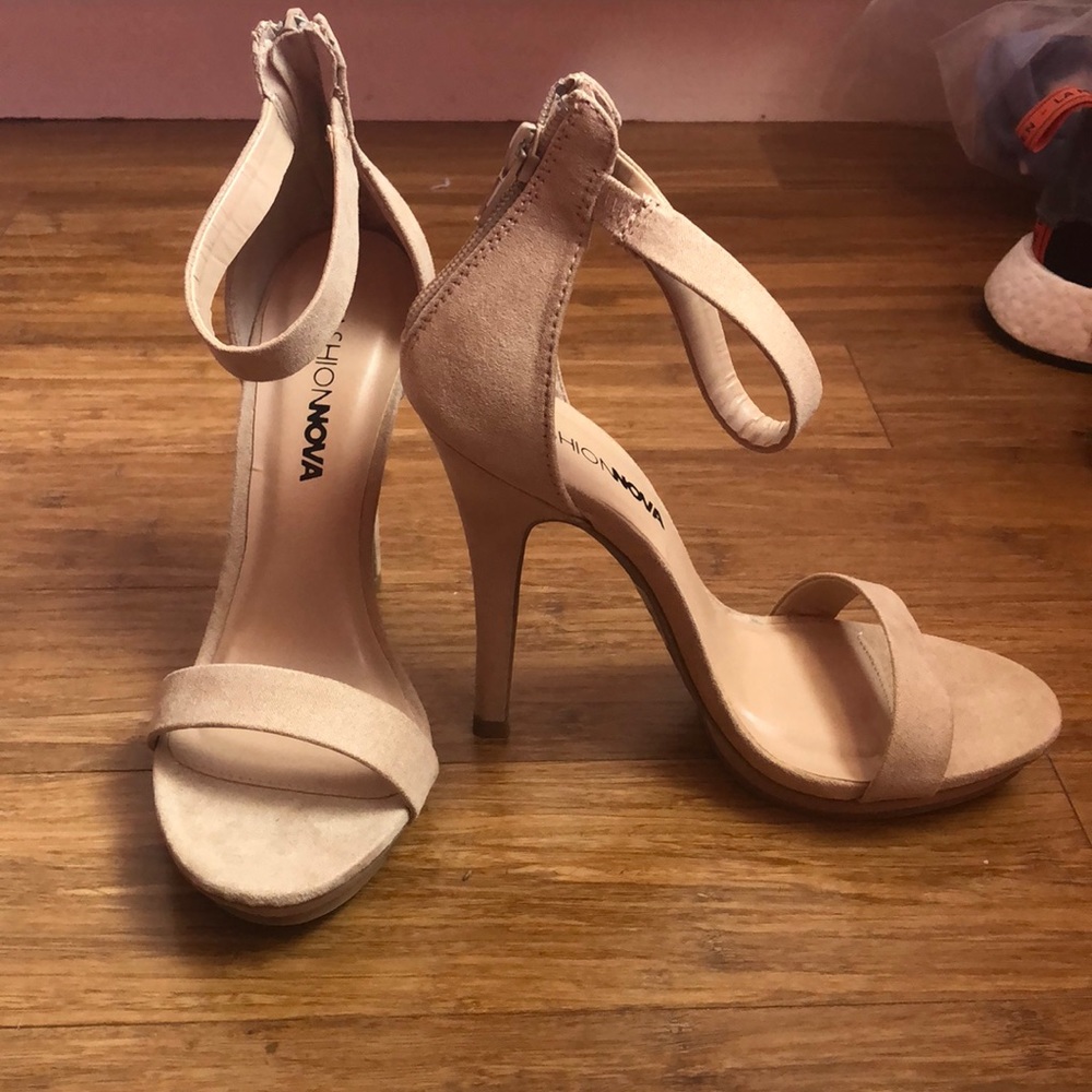 Fashion Nova heels